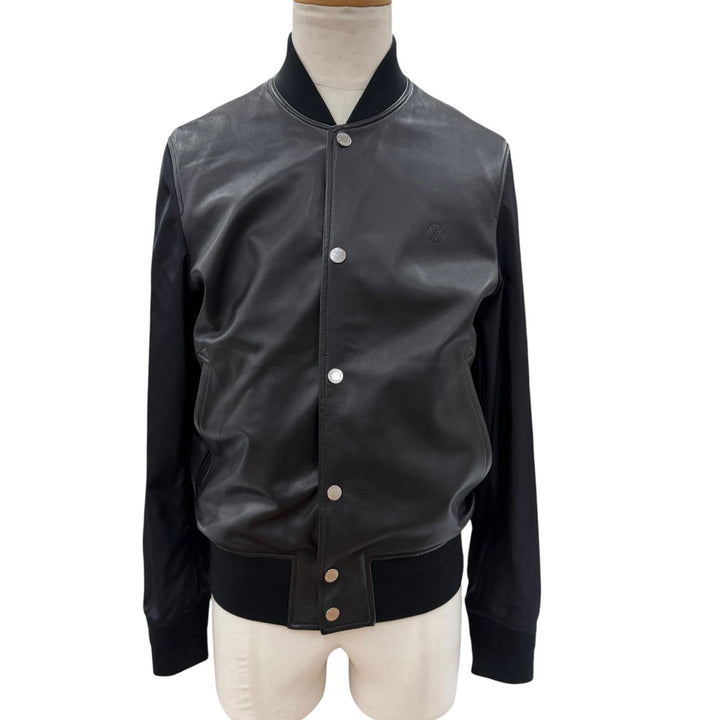 Great LOUIS VUITTON Blouson Leather trim, reversible, monogram black