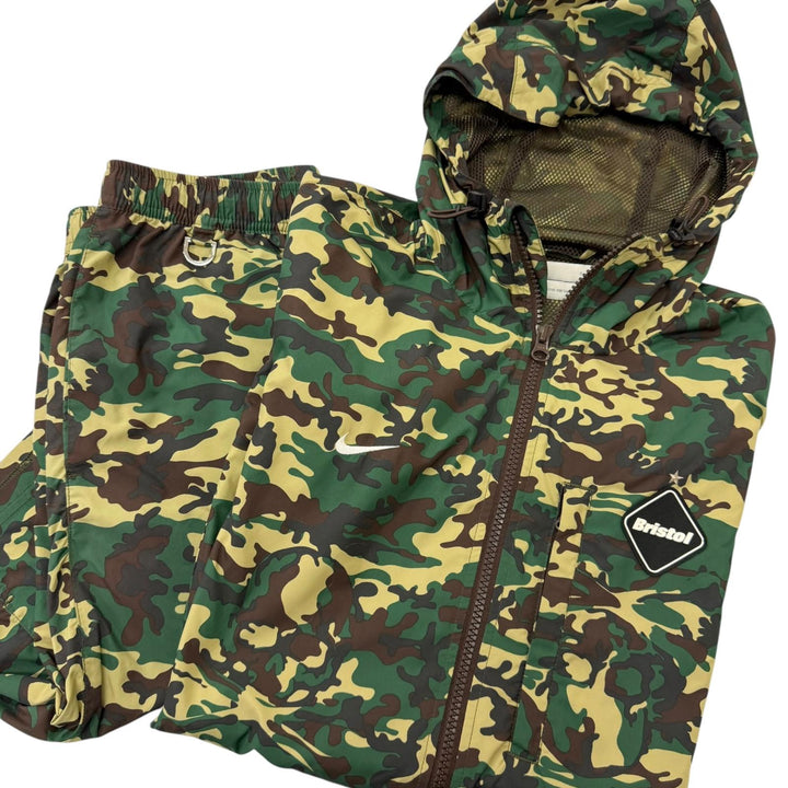 Excellent NIKE F.C.R.B. mastermind two-piece set Camouflage Pattern