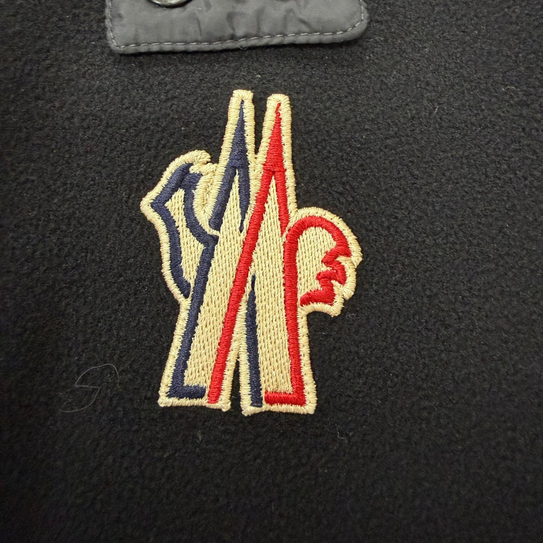 Great MONCLER GRENOBLE Jacket MAGLIA CARDIGAN freeze black