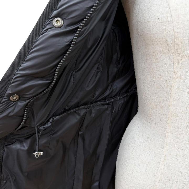 Great MONCLER down coat HERMINE Logo patch and hood ZIP UP black 0 C20934930005