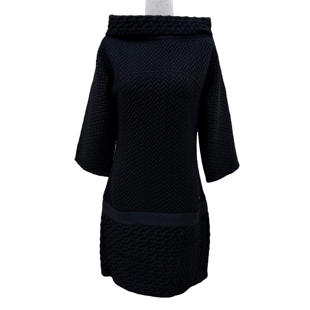 Great CHANEL one piece COCO Button Knit Long Sleeve black wool Women 36 P44558