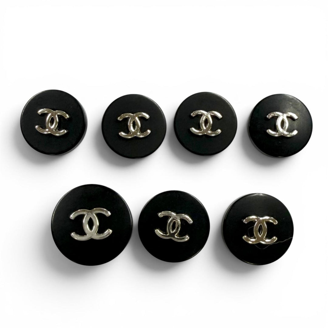 Great CHANEL button COCO Mark Buttons: 1 large, 6 small (7-piece set) black