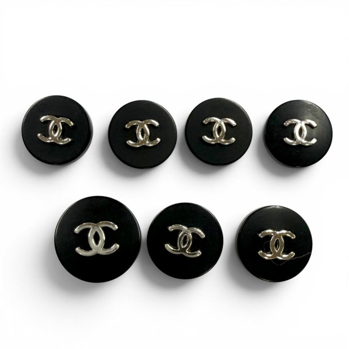 Great CHANEL button COCO Mark Buttons: 1 large, 6 small (7-piece set) black