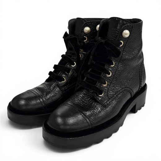 Great CHANEL short boots black leather Women 36 G35154
