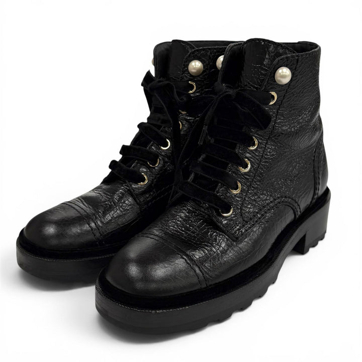 Great CHANEL short boots black leather Women 36 G35154