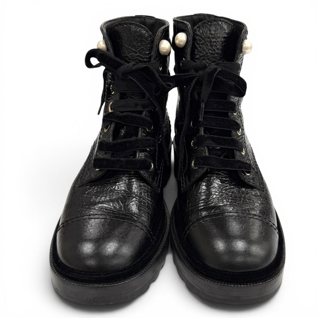 Great CHANEL short boots black leather Women 36 G35154