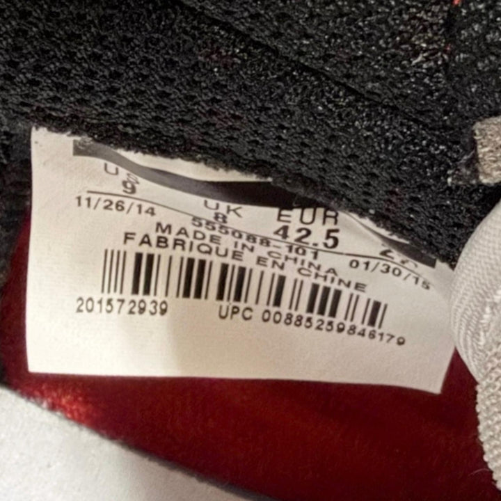 Excellent NIKE High cut sneakers AIR JORDAN 1 RETRO HIGH OG CHICAGO 2015