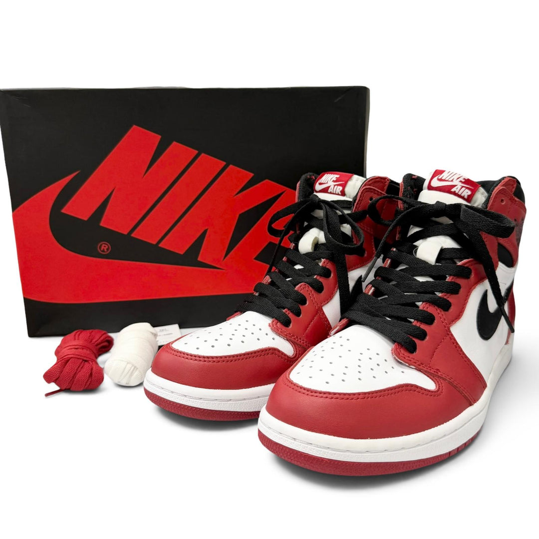 Excellent NIKE High cut sneakers AIR JORDAN 1 RETRO HIGH OG CHICAGO 2015