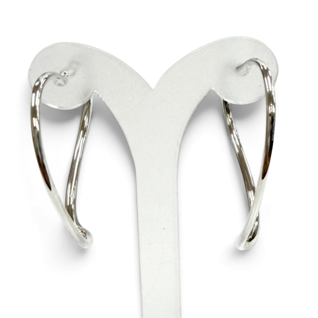 Excellent TIFFANY&Co. Pierce Open Heart Hoop Earrings, Medium Silver 925 Women