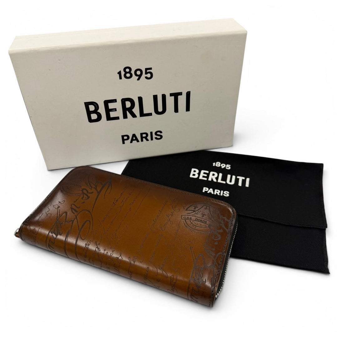 Excellent BERLUTI Purse Itauba Current model: Calligraphy Round Zip Long Wallet