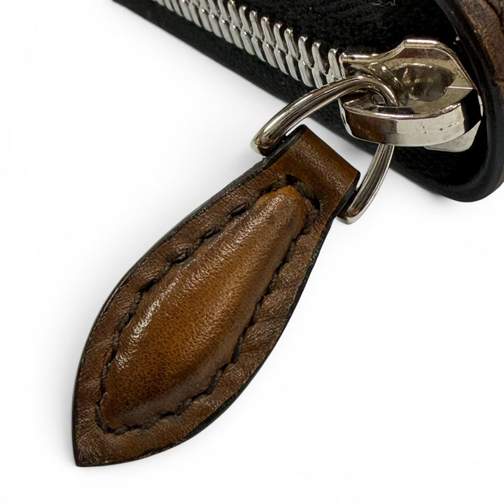 Excellent BERLUTI Purse Itauba Current model: Calligraphy Round Zip Long Wallet