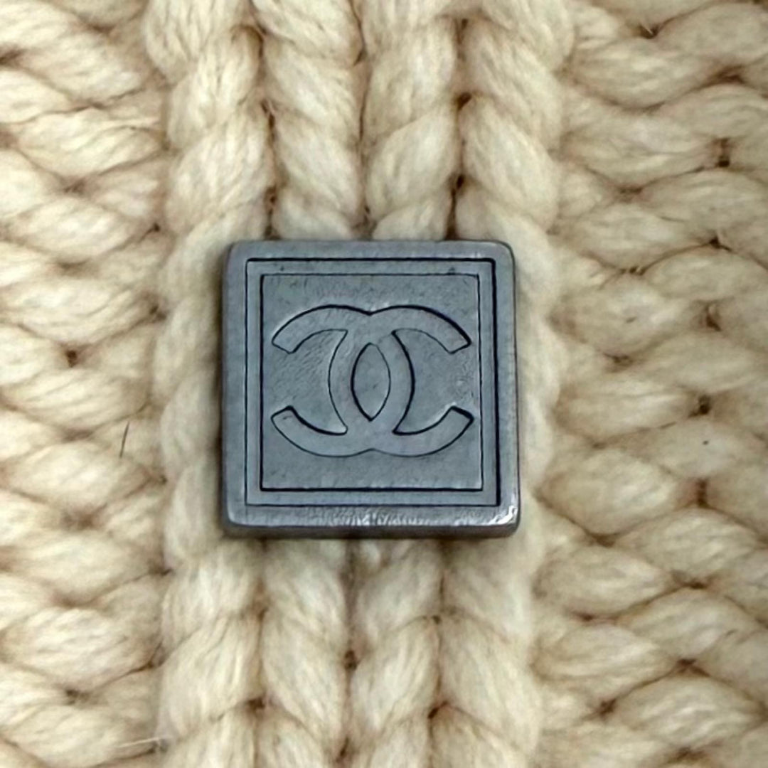 Great CHANEL Knit cap Sports Line COCO MarkMetal with Pom-poms Ivory cashmere