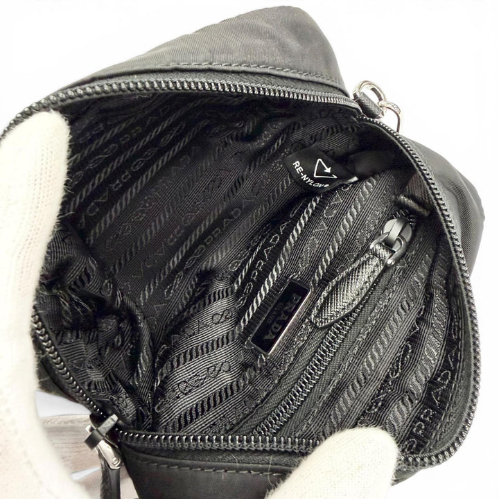 Excellent PRADA Cosmetics Pouch Vera Re-Nylon Mini Pouch Small triangle 1NS175