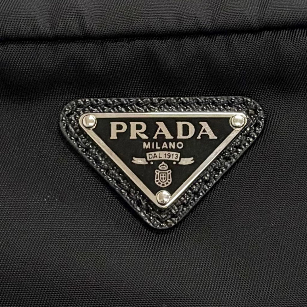 Excellent PRADA Cosmetics Pouch Vera Re-Nylon Mini Pouch Small triangle 1NS175