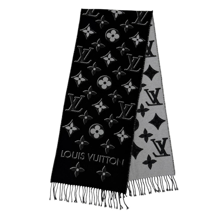 Great LOUIS VUITTON Scarf Escharp LV Essential Shine Silk blend fringe M78159