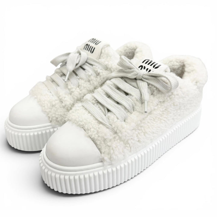 Great MIUMIU sneakers Logo Boa Shearling white Bore Women 38 988 8830
