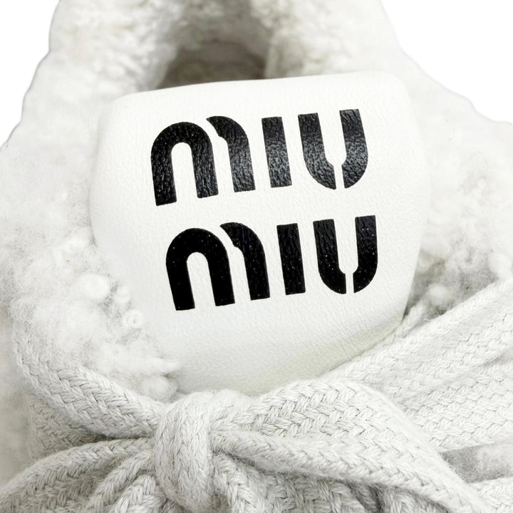 Great MIUMIU sneakers Logo Boa Shearling white Bore Women 38 988 8830