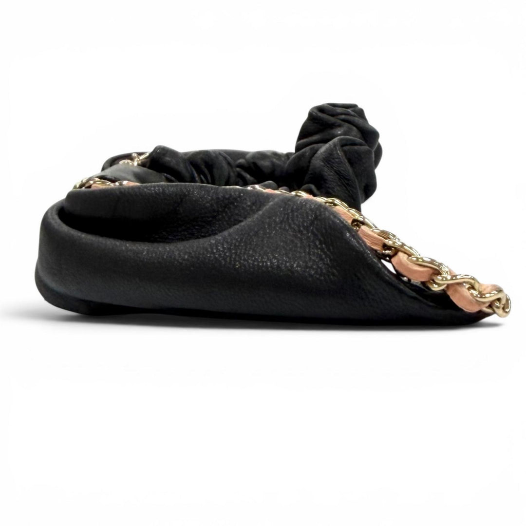 Great CHANEL Shush Chain detail COCO Mark leather ribbon black leather A22S