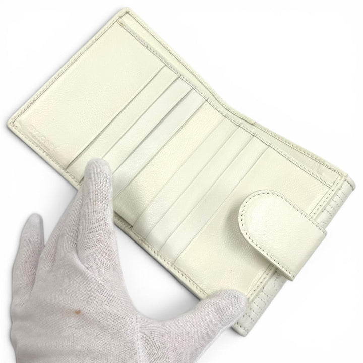 Great BVLGARI Bifold Wallet Parentesi Leather white leather Women