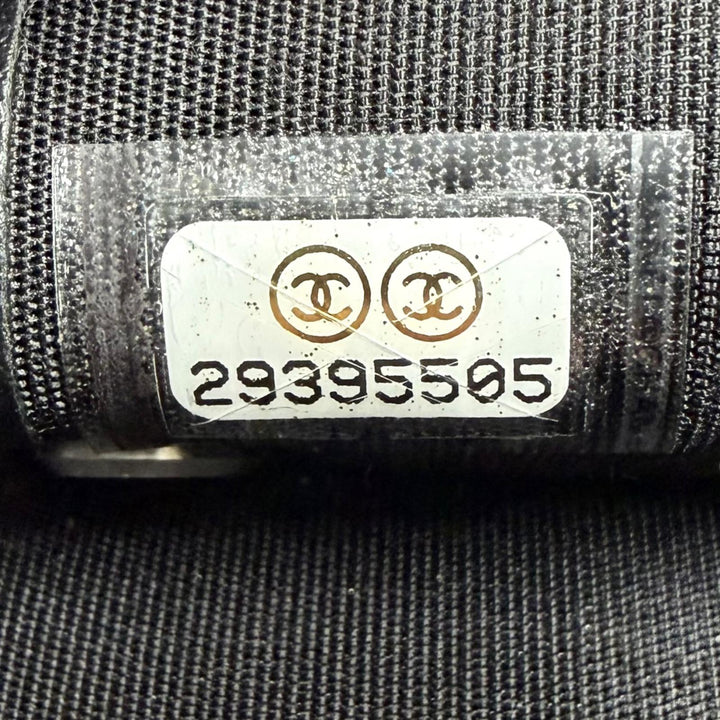 Excellent CHANEL Key holder Boy chanel COCO Mark Matelassé 4-ring key holder
