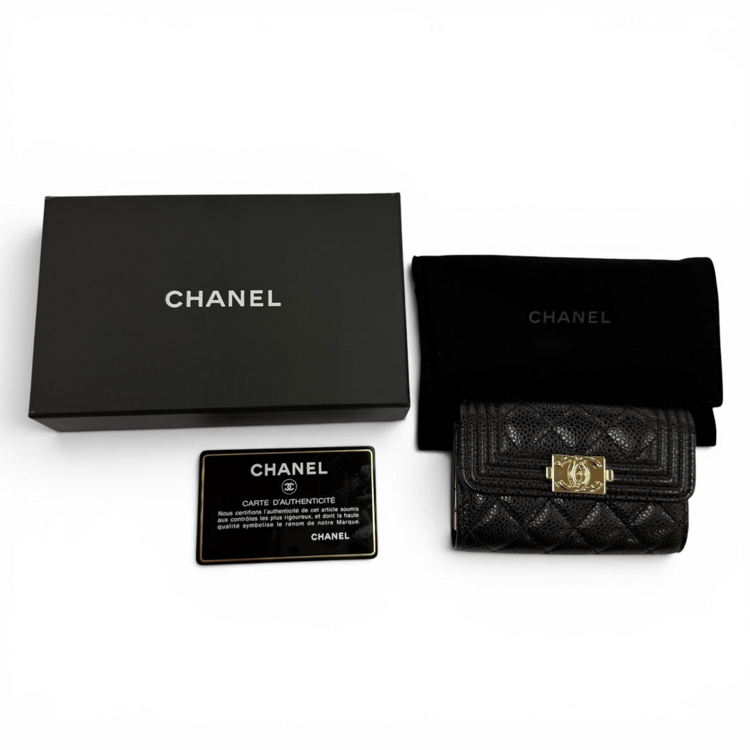 Excellent CHANEL Key holder Boy chanel COCO Mark Matelassé 4-ring key holder