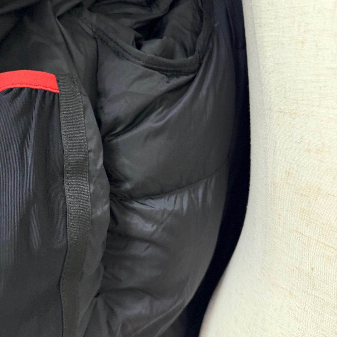 Excellent THE NORTH FACE Down jacket Baltro Light Jacket