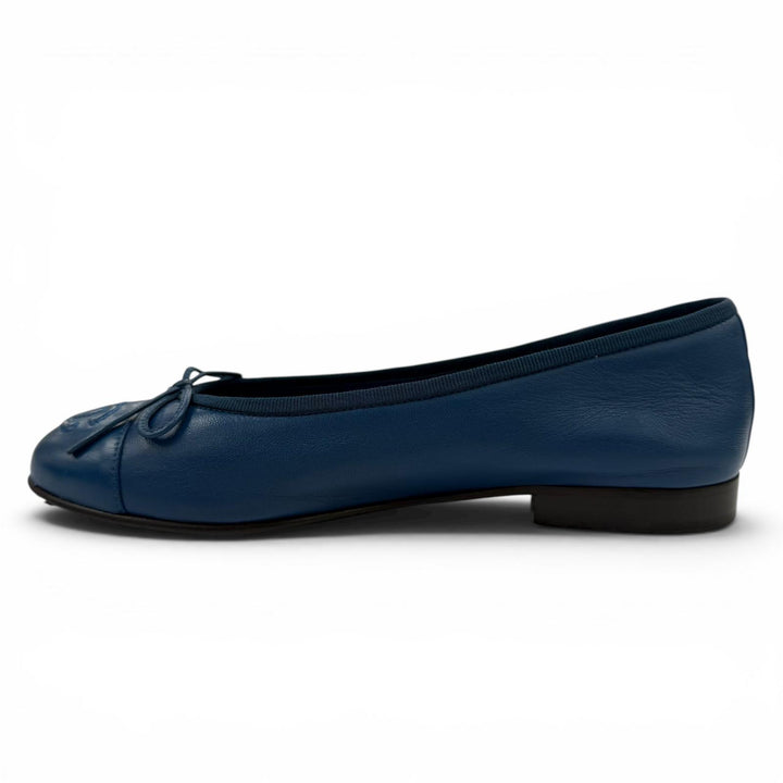 Great CHANEL Ballet shoes ballerina COCO Mark Leather Flat Pumps 35.5 G02819