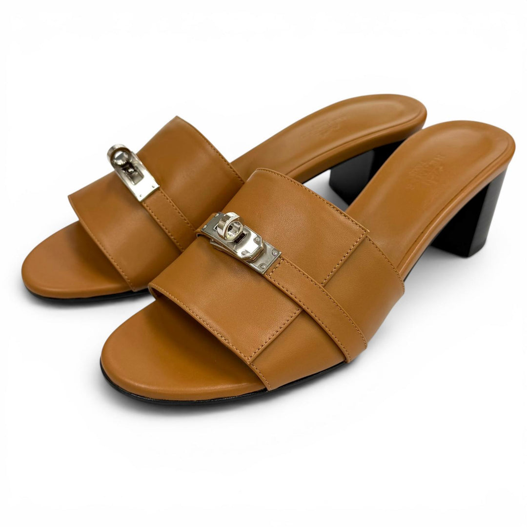 Excellent HERMES Sandals Gigi Kelly Metal Chunky Heel Leather leather 39 231063Z