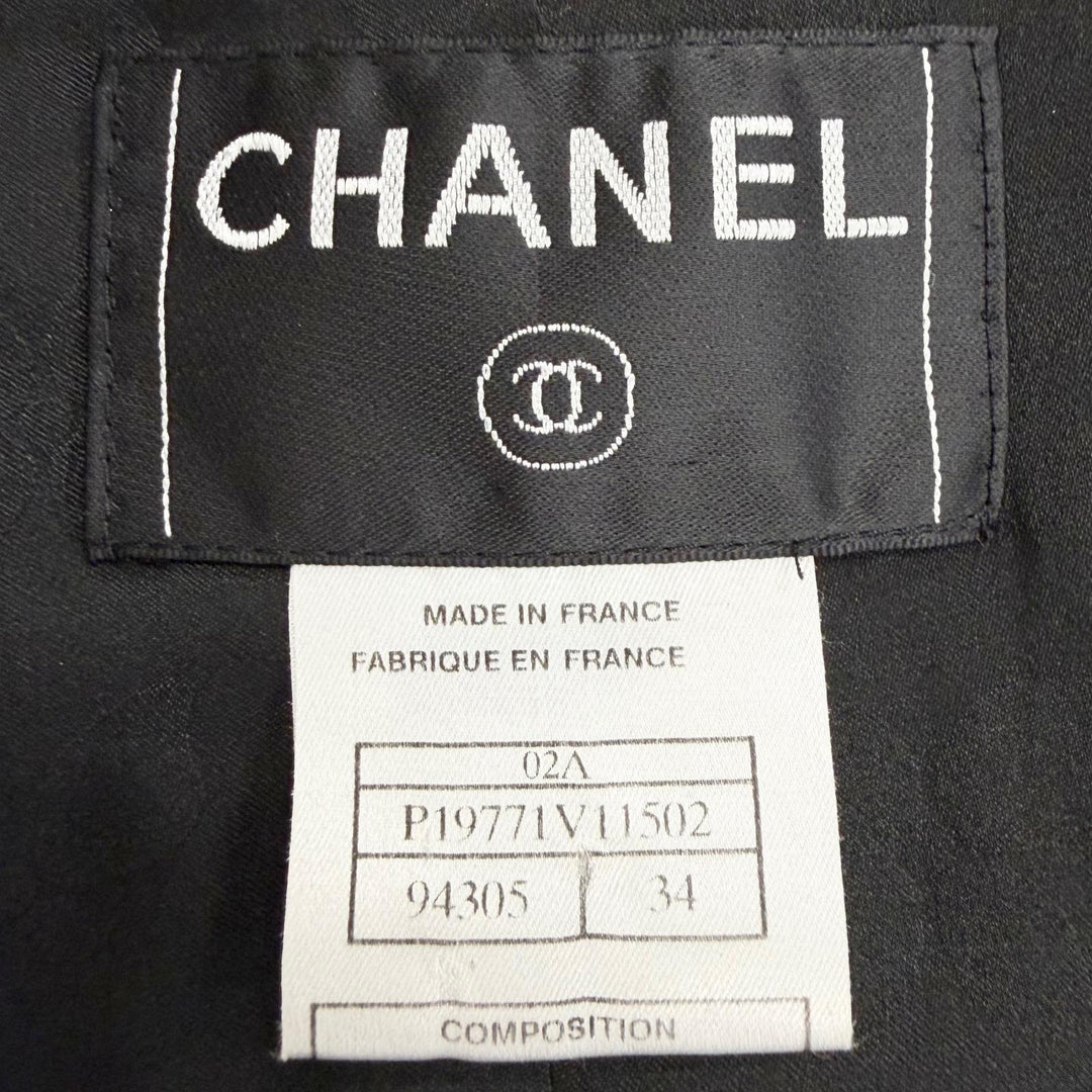 Very Good CHANEL Jacket COCO Mark Tack Button Peaked Lapel black 34 02A P19771