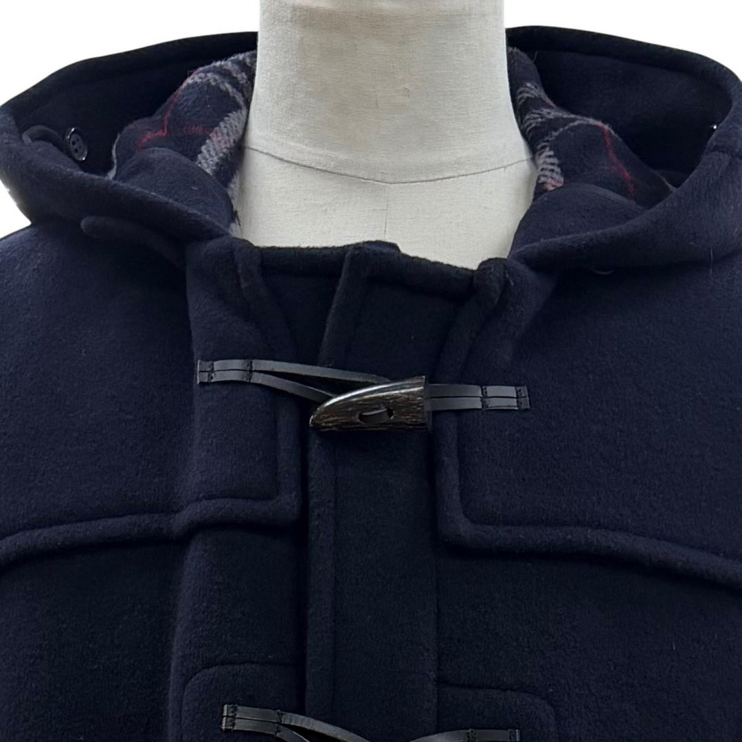 Excellent Burberrys Duffel coat Checkered lining pattern, toggle buttons Navy M