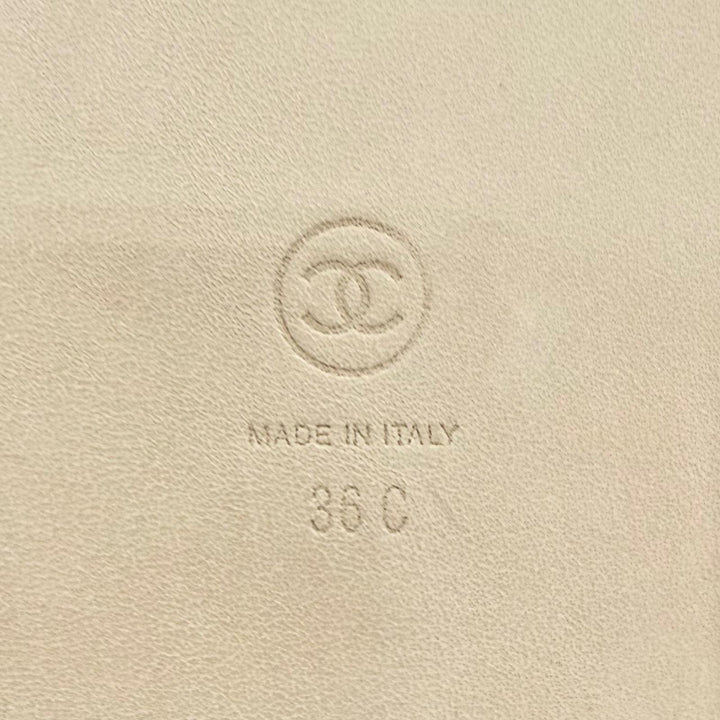 Excellent CHANEL Sandals COCO Mark Camellia Flat Leather white 36 G35927