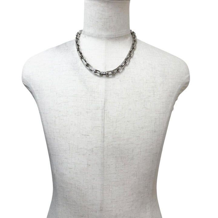 Excellent LOUIS VUITTON Necklace Collier Chain Monogram Silver M64196