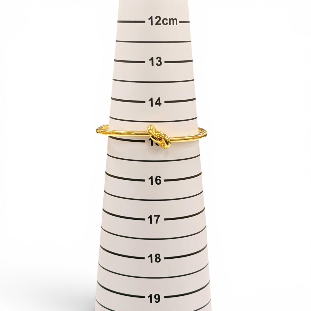 Great CELINE Bangle Knot Extra Thin Bracelet Phoebe period gold Women M
