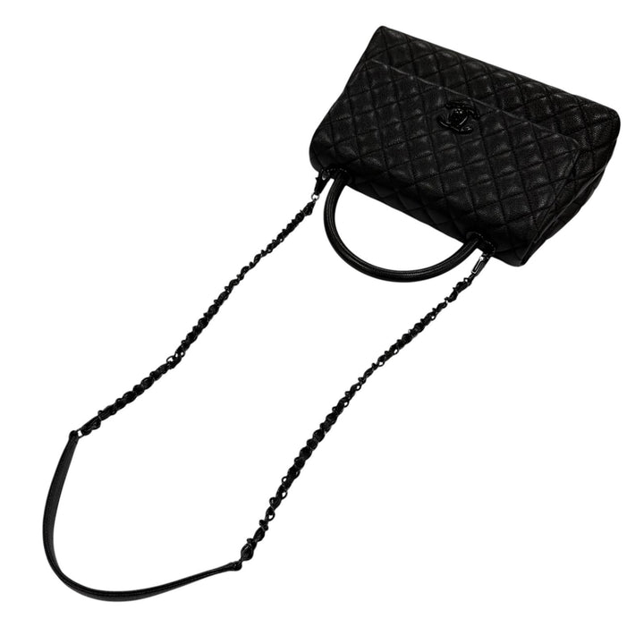 Great CHANEL Handbag Coco Handle 29 Large Top Handle Flap 2-Way Caviar skin