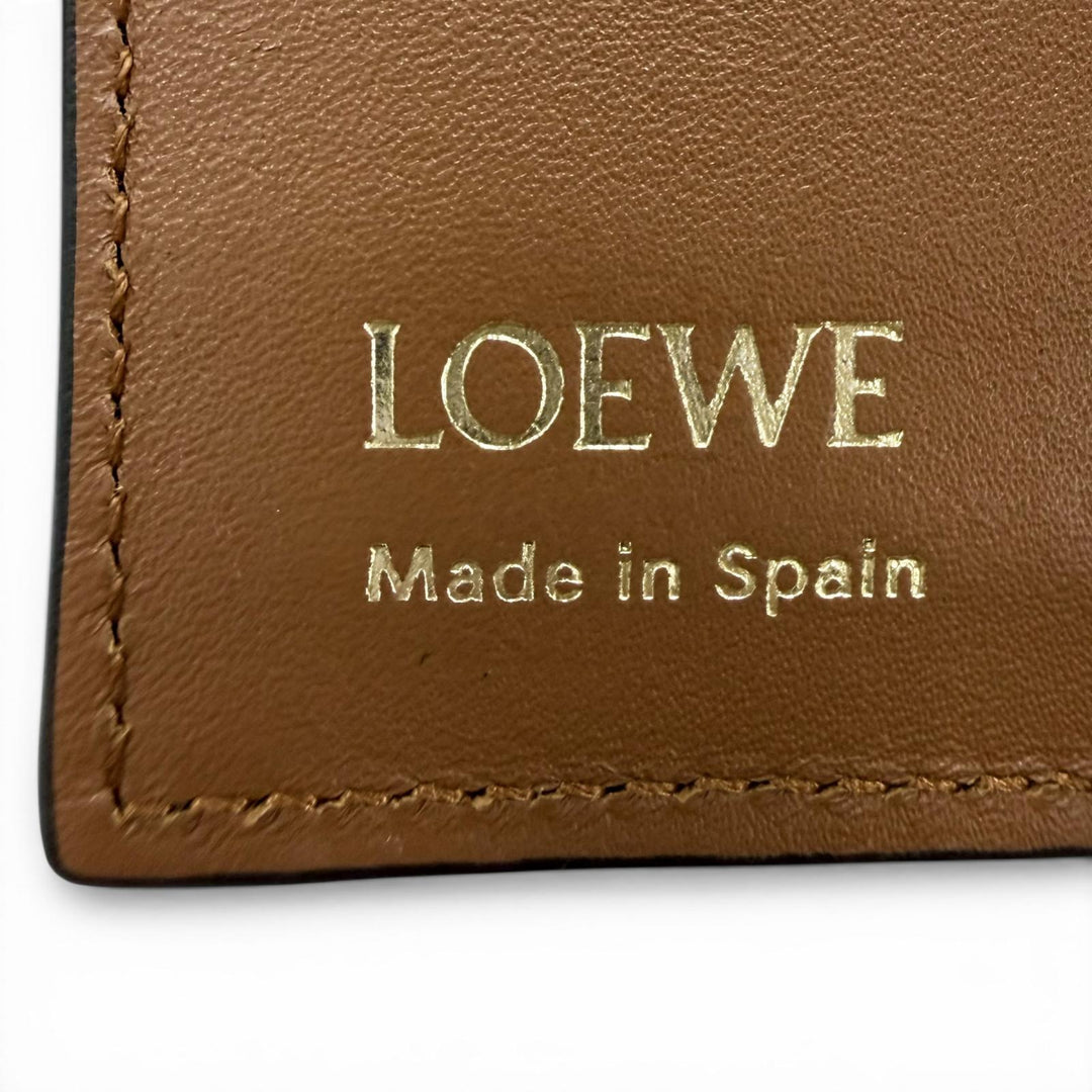 Great LOEWE Bifold Wallet Knot Compact Wallet shiny napa calf Women CEM1NCWX01
