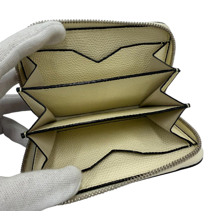 Excellent Valextra Zip around card folder Pass case white Soft Calfskin