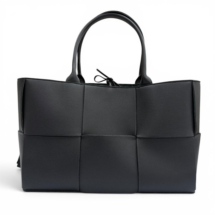 Great BOTTEGAVENETA Tote Bag Medium The Arco black leather mens 609175