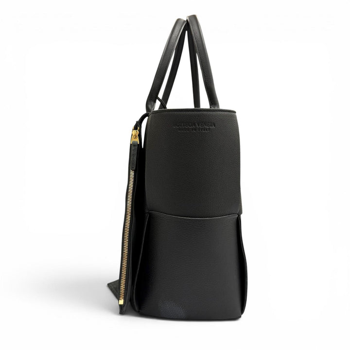 Great BOTTEGAVENETA Tote Bag Medium The Arco black leather mens 609175