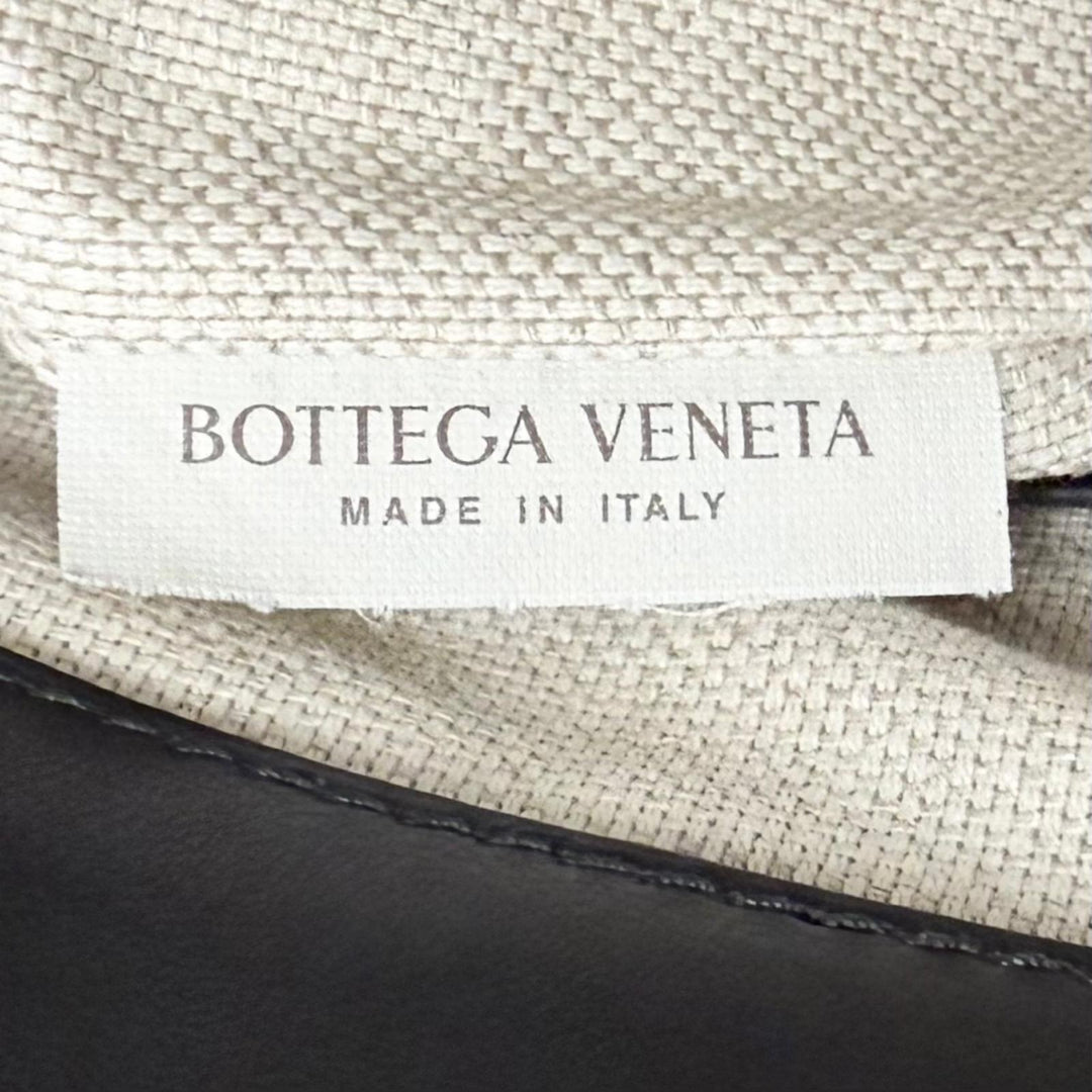 Great BOTTEGAVENETA Shoulder Bag Andiamo INTRECCIATO Messenger
