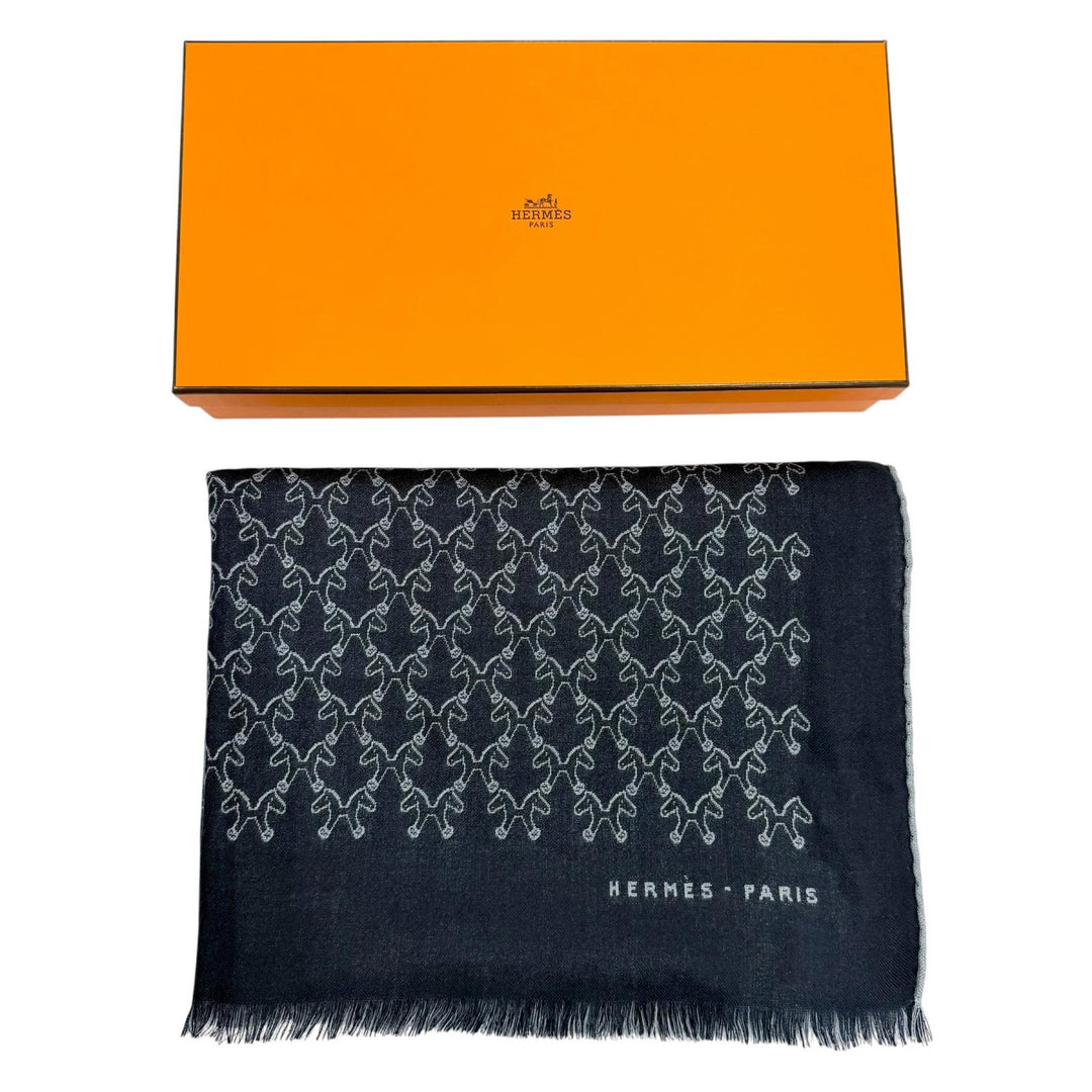 Pristine HERMES Stall Horse design all-over print scarf cashmere mens