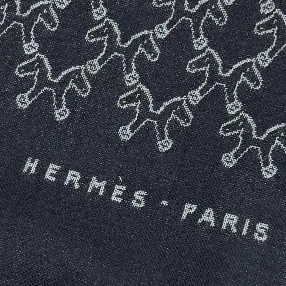 Pristine HERMES Stall Horse design all-over print scarf cashmere mens