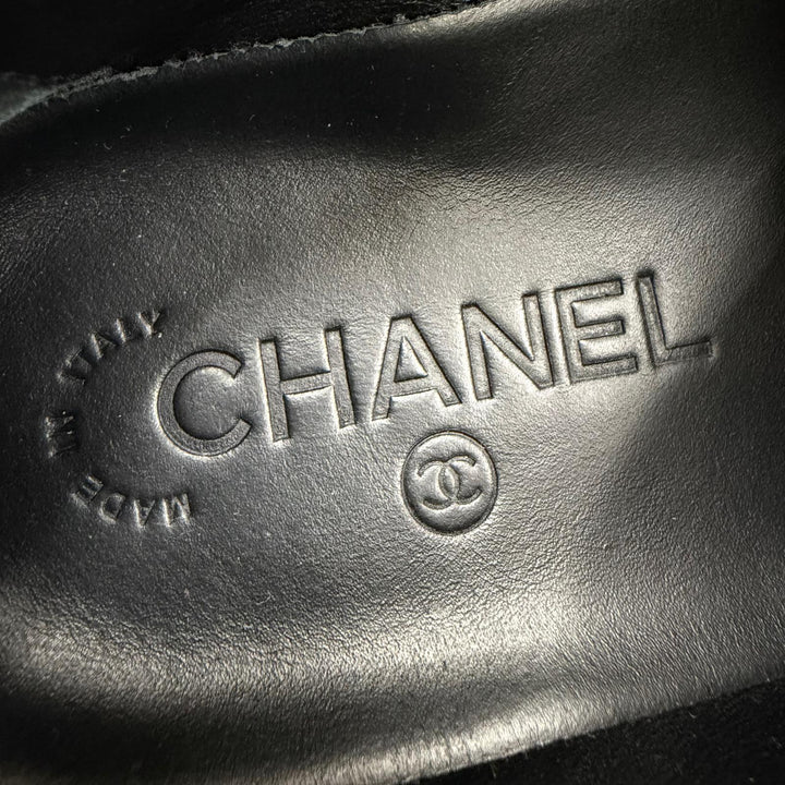Great CHANEL High cut sneakers Logo Metal Velcro Lace-up Leather black 36 G34967