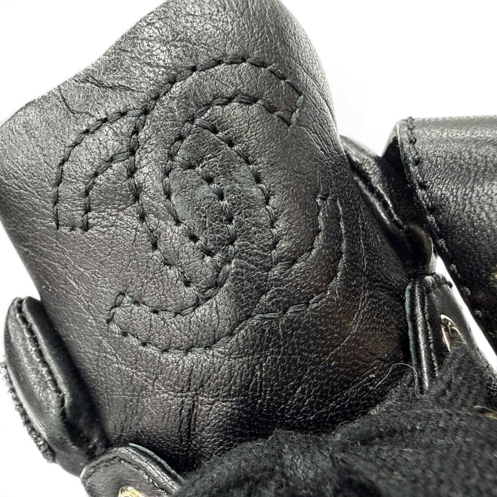 Great CHANEL High cut sneakers Logo Metal Velcro Lace-up Leather black 36 G34967