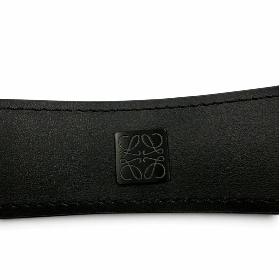 Excellent LOEWE belt Embossed logo anagram Metal black leather Women 182425