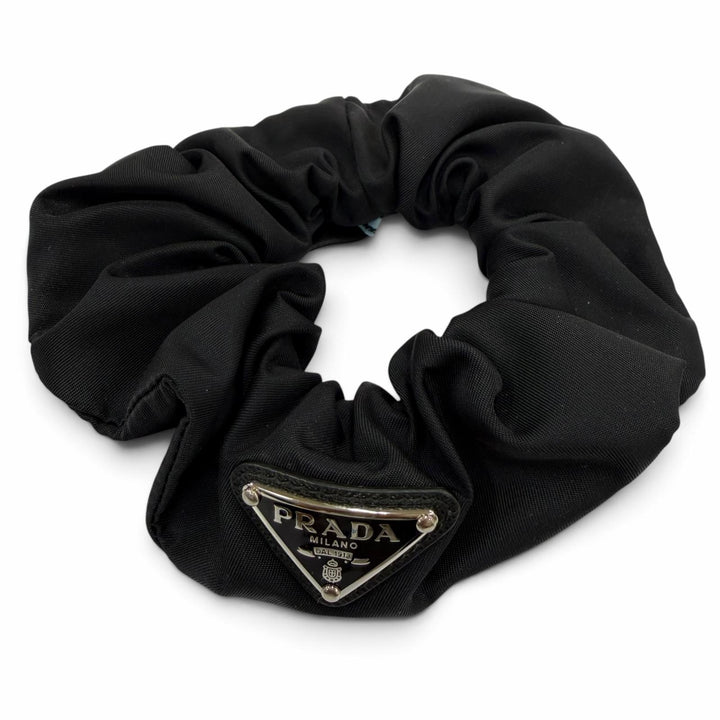 Excellent PRADA Shush Test Triangle with logo RE-NYLON black 1IF015
