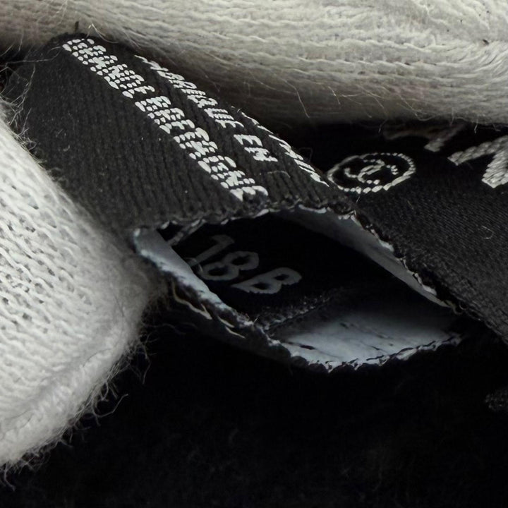 Great CHANEL Knit cap COCO Mark black cashmere Women 18B