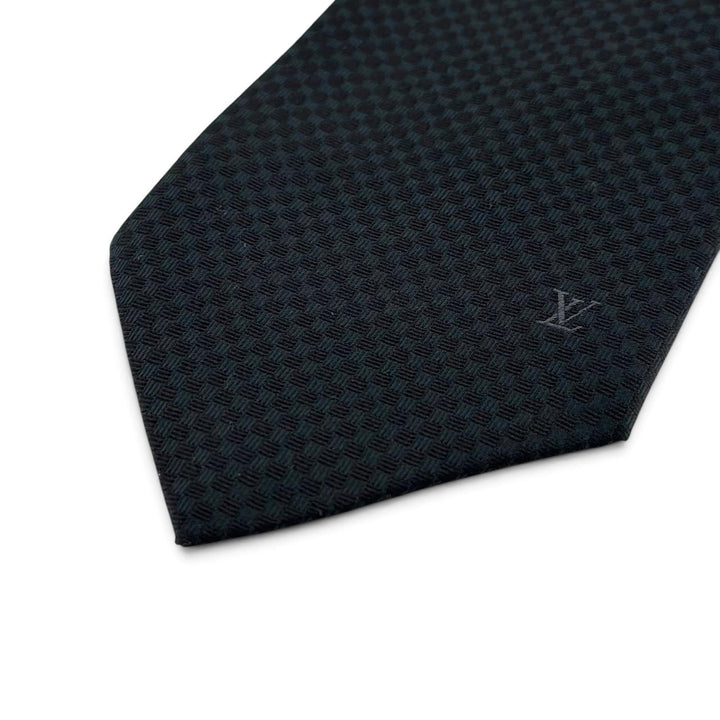 Great LOUIS VUITTON tie Cravat Microdamier LV logo black silk mens M78746