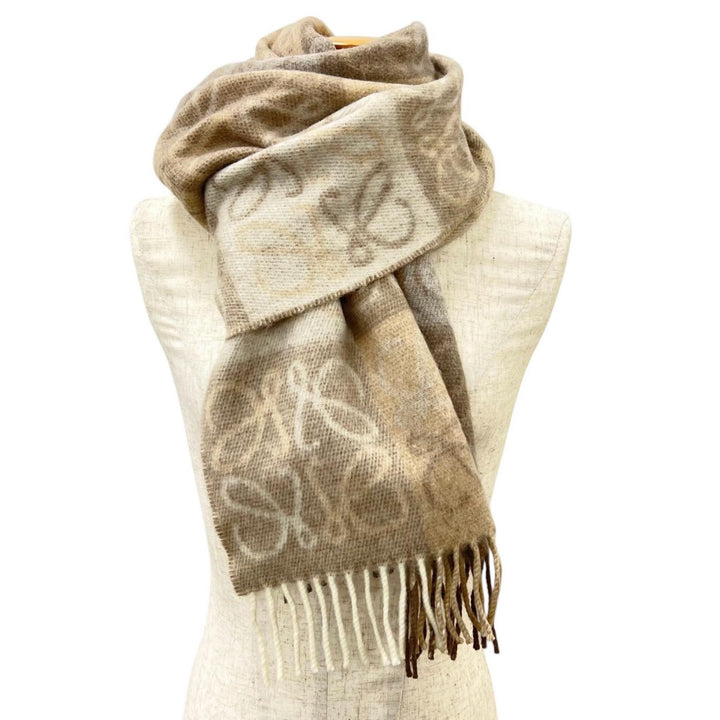 Great LOEWE Scarf Checkerboard scarf Anagram fringe beige wool Women