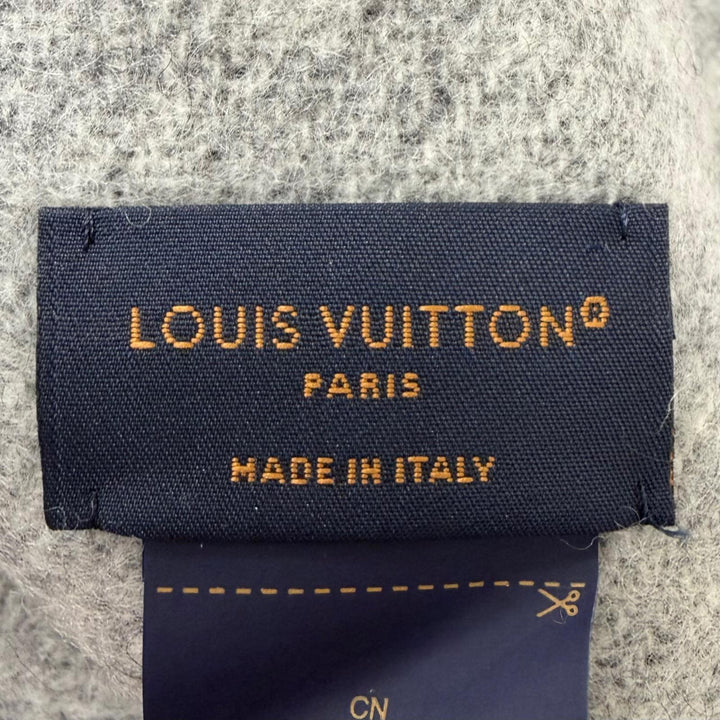 Excellent LOUIS VUITTON Scarf Escalp Reykjavik Monogram fringe black