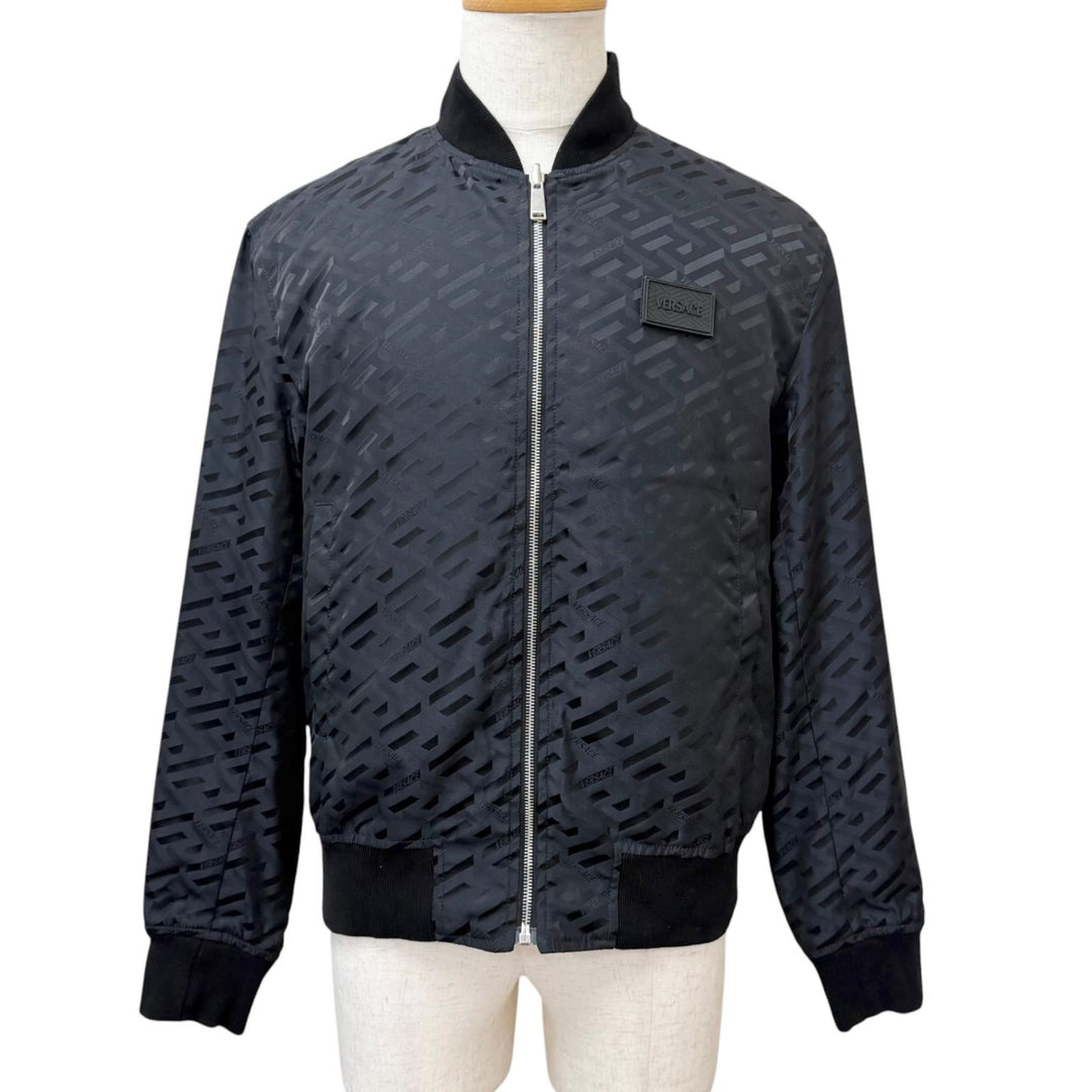 Great VERSACE Bomber jacket Greca logo all-over print padded jacket